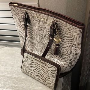 Brahmin Tote Purse and Matching Wallet